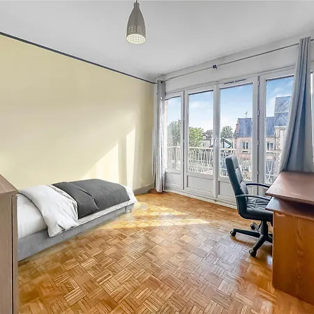 Appartement Evasion Culturelle A Moulins *